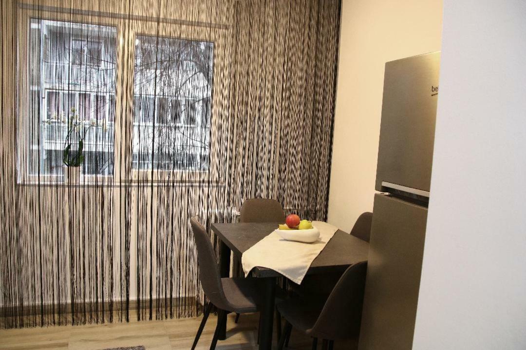 Tania Apartament Oradea Eksteriør bilde