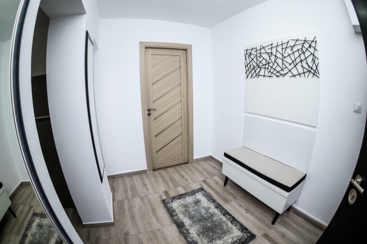 Tania Apartament Oradea Eksteriør bilde